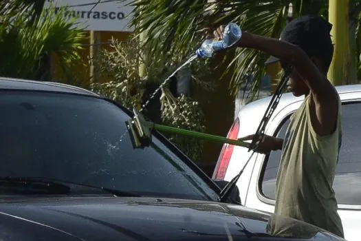 SP: Maioria das crianças e adolescentes em situação de rua mantém laços familiares