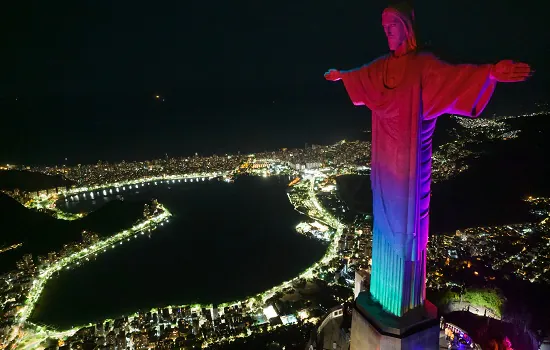 Lançamento da websérie “Mundo Sonolento” e a iluminação do Cristo Redentor é nesta sexta