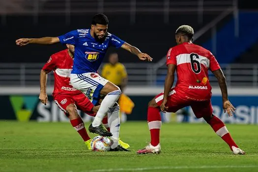 CRB e Cruzeiro empatam em 0 a 0 pela Série B