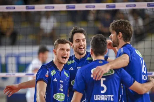 Com pódio 100% mineiro, Cruzeiro conquista sul-americano de vôlei