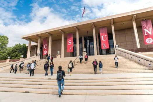 Califórnia State University oferece cursos com bolsas de estudo para brasileiros