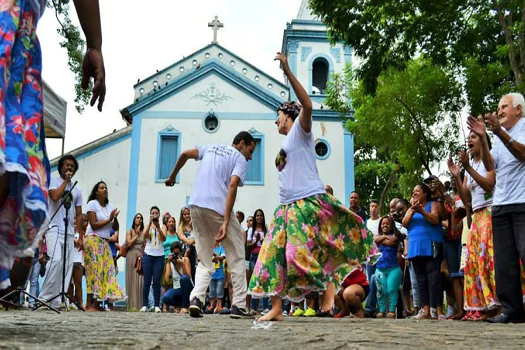 7ª Preta Leste da Oficina Cultural Alfredo Volpi resgata saberes e rituais afro-brasileiro