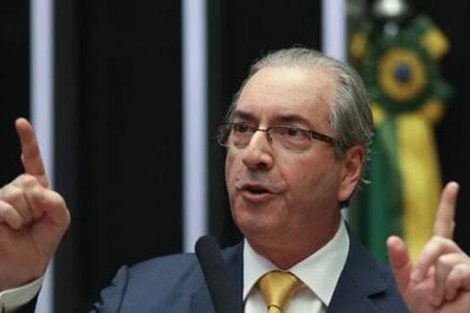 Ministro do STF envia inquérito de Cunha para Justiça Federal do DF