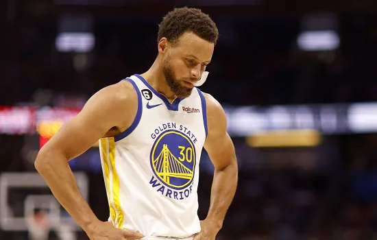 Warriors levam virada e perdem mais uma fora de casa na NBA; Nuggets vencem