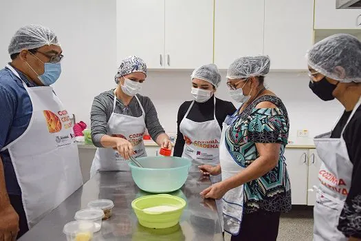 Projeto Cozinha Criativa de Diadema oferece curso de aperfeiçoamento para ex-alunos