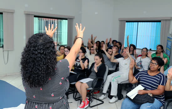 Ribeirão Pires amplia curso gratuito de libras