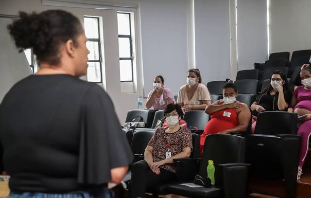 Centro Hospitalar Municipal de Santo André realiza curso para gestantes