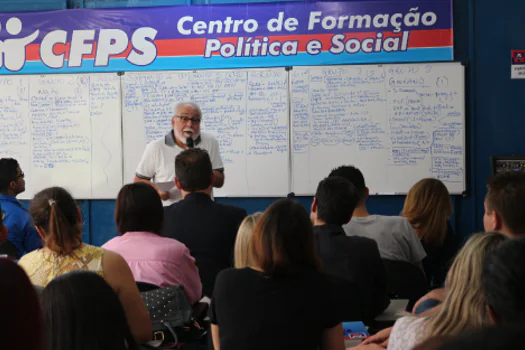 Curso Gratuito de Gestão de Cidades forma primeira turma em Ribeirão Pires