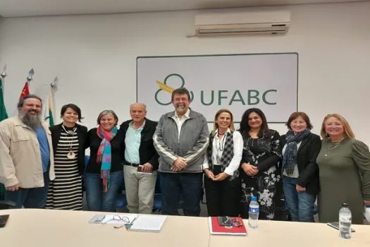 Consórcio ABC reforça proposta de curso de pedagogia na UFABC