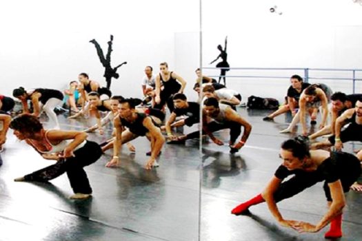 Prefeitura de SP oferece mais de 1800 vagas em cursos de formação artística
