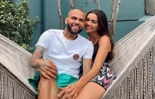 Daniel Alves recebe visita de Joana Sanz em prisão para discutir divórcio