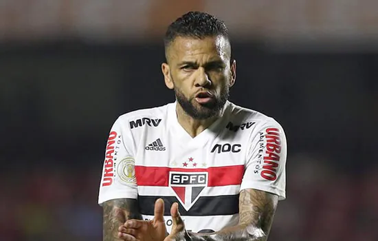 São Paulo e lateral-direito Daniel Alves finalizaram o acordo de rescisão do contrato