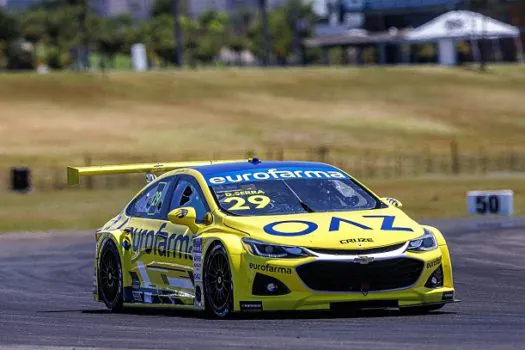 Daniel Serra vence a primeira corrida da temporada da Stock Car 2023