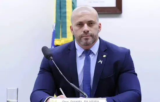 Bloqueio decretado contra Silveira já pegou R$ 18 mil das contas do deputado