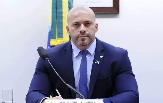 PGR pede extinção da pena de Daniel Silveira ao Supremo