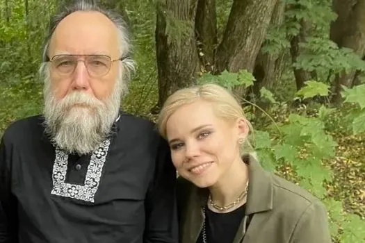 Inteligência russa acusa Ucrânia pela morte de filha de Dugin, o ‘guru’ de Putin