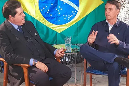 Comemoração de 1964 ficará dentro dos quartéis, diz Bolsonaro em entrevista na TV