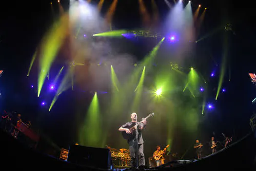 Dave Matthews Band faz extenso show para fãs paulistas