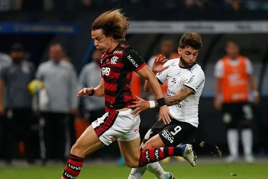 David Luiz aponta falta de volume ao Flamengo e destaca méritos do Corinthians