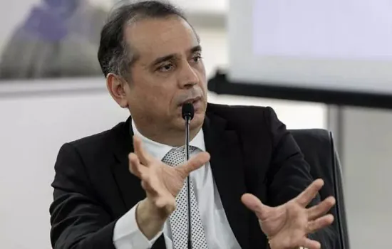 Décio Padilha ganha apoio para assumir Receita em governo Lula