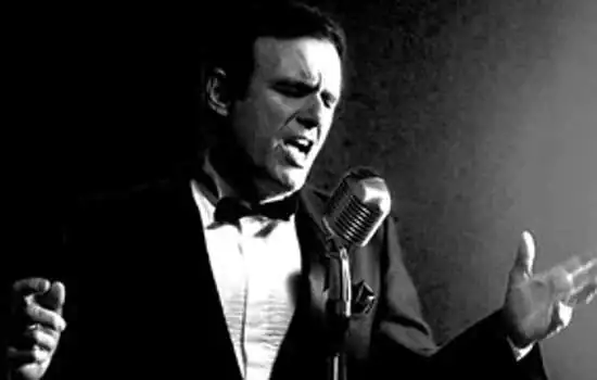 Delphis Fonseca interpreta sucessos de Frank Sinatra em apresentação única no dia 28