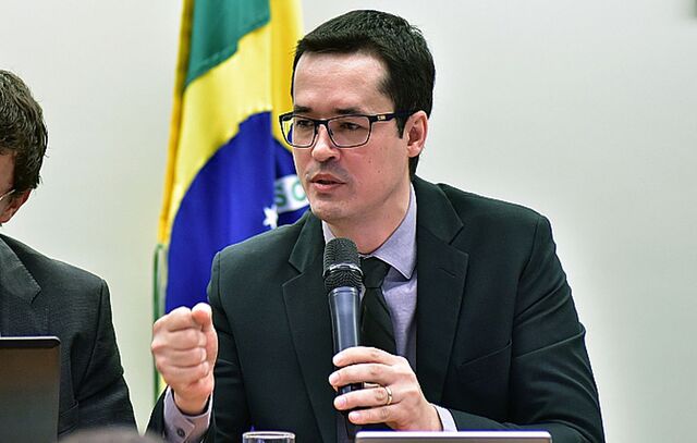 Deputado cassado