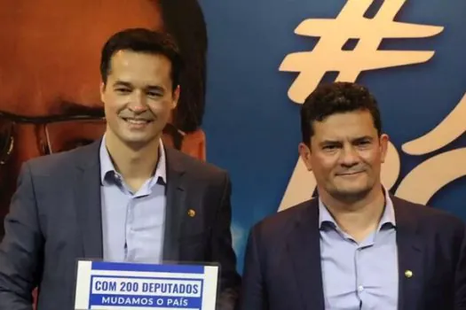 Deltan cassado e Moro na mira: Twitter viraliza ‘grande dia’ versus ‘ditadura’