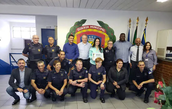 Deputada Leticia Aguiar prestigia o aniversário da GCM de Santo André