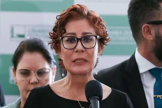 Carla Zambelli nega à PF contratação de hacker para prejudicar Alexandre de Moraes