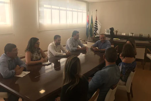 Geninho Zuliani visita Ribeirão Pires para conhecer demandas do município