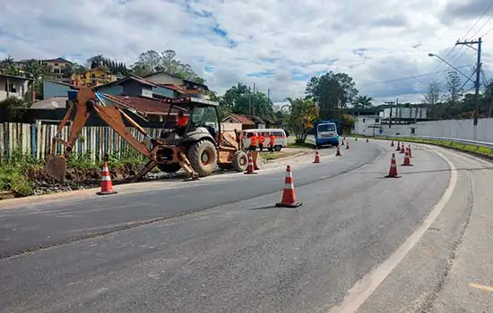 DER realiza obras na Estrada de Sapopemba