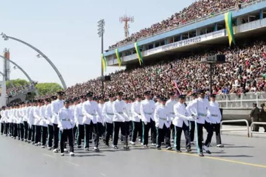 201 anos da Independência: Desfile Cívico-Militar acontece no Sambódromo do Anhembi