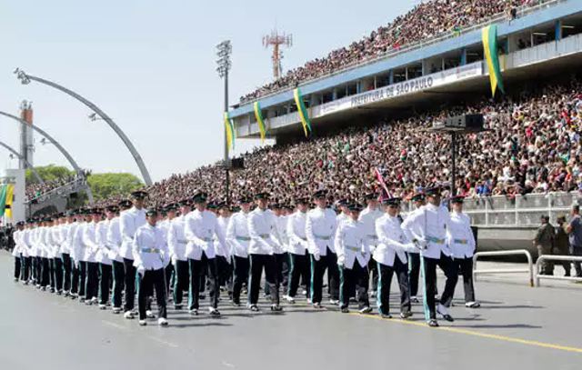 201 anos da Independência: Desfile Cívico-Militar acontece no Sambódromo do Anhembi