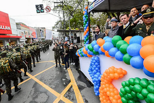 São Bernardo festeja 469 anos com mais de 20 mil pessoas no desfile Cívico-Militar