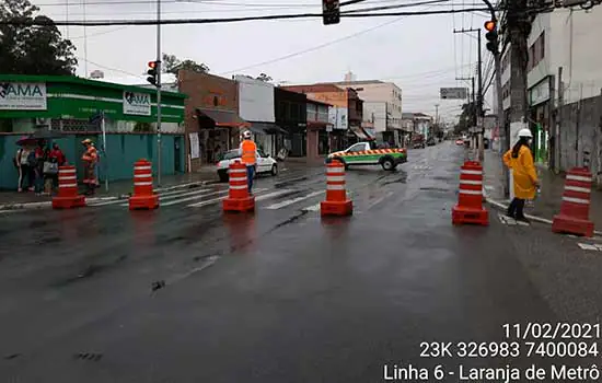 Adiamento da atividade de desmonte de rocha no canteiro Freguesia do Ó