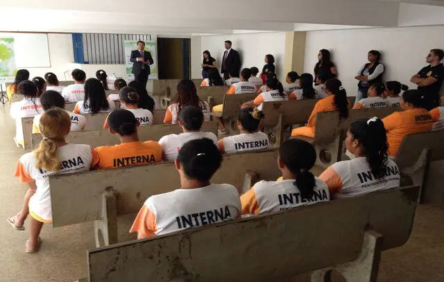 Projeto de cooperativa em penitenciária feminina ajuda na reinserção social de mulheres