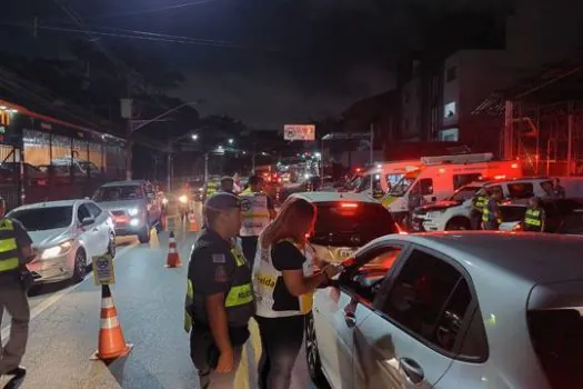 Detran.SP autua 28 em blitz da Operação Direção Segura Integrada em Taboão da Serra