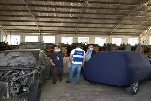 Detran.SP  lacra 2 desmanches e autua 7 desmontes em Suzano