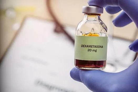 Dexametasona só deve ser usada após orientação médica, alertam Anvisa e CFF