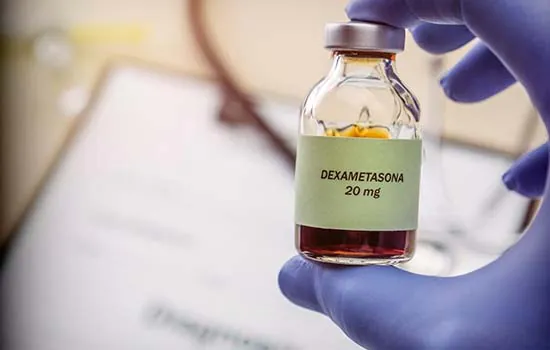 Dexametasona só deve ser usada após orientação médica