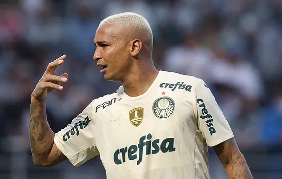 Deyverson se despede do elenco do Palmeiras; Raphael Veiga continua afastado