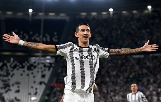 Di María brilha em vitória da Juventus e Napoli abre o Italiano com goleada