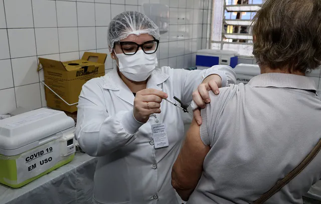 Dia D garante imunização contra influenza para mais de 2 mil pessoas em Diadema