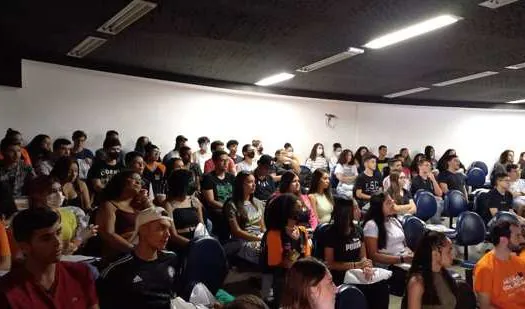 Kroton celebra o Dia da Educação com evento gratuito para jovens e adultos de Heliópolis