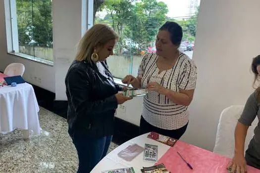 ACISBEC comemora Dia das Mães com evento presencial