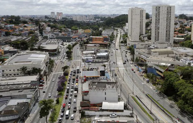 Av. Fábio Eduardo Ramos Esquivel