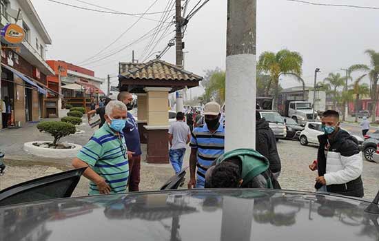 Equipe de jornal é agredida por apoiadores de candidato