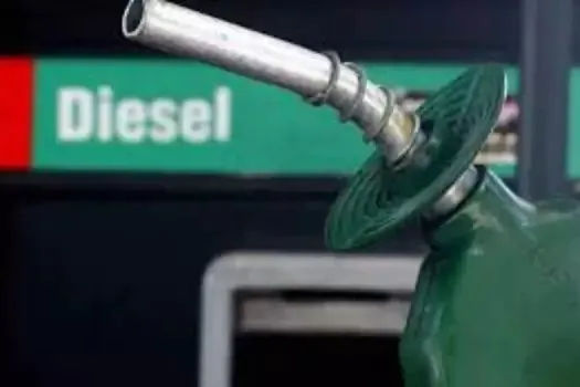 Diesel volta a ficar defasado nas refinarias da Petrobras, diz Abicom