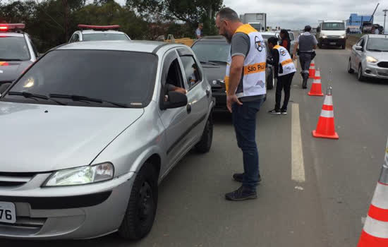 Programa Direção Segura autua cinco motoristas em Itaquaquecetuba