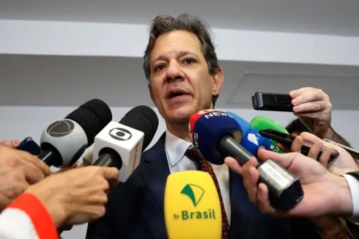 Disputa no Congresso não deve impactar regra fiscal, avalia Haddad